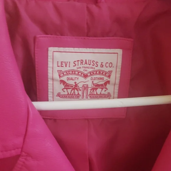 Levi's Women's Bright Pink Leather Jacket - Picture 3 of 5